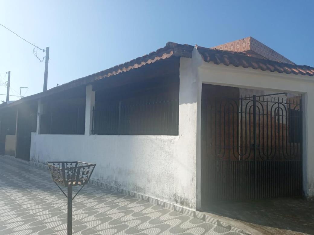 فيلا Casa Para Temporada Na Praia Grande Aprox 100 Mts Da Praia المظهر الخارجي الصورة